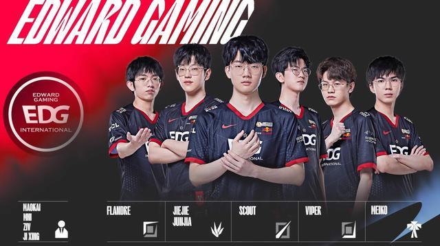 更衣室氛围 更衣室氛围