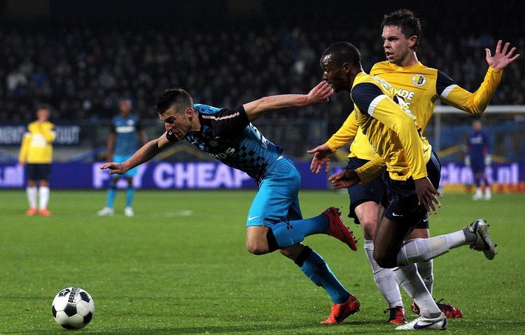 禁区得分还 禁区得分还