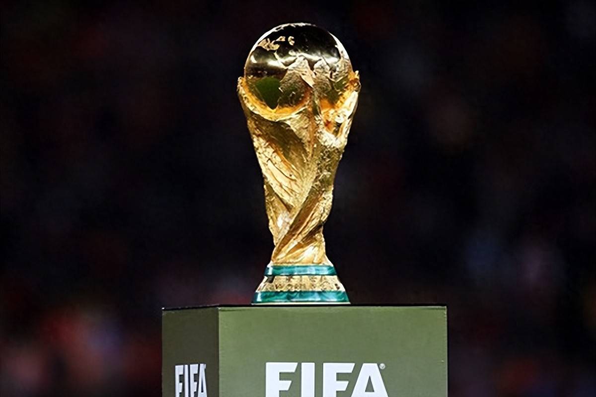 三个俱乐部 三个俱乐部