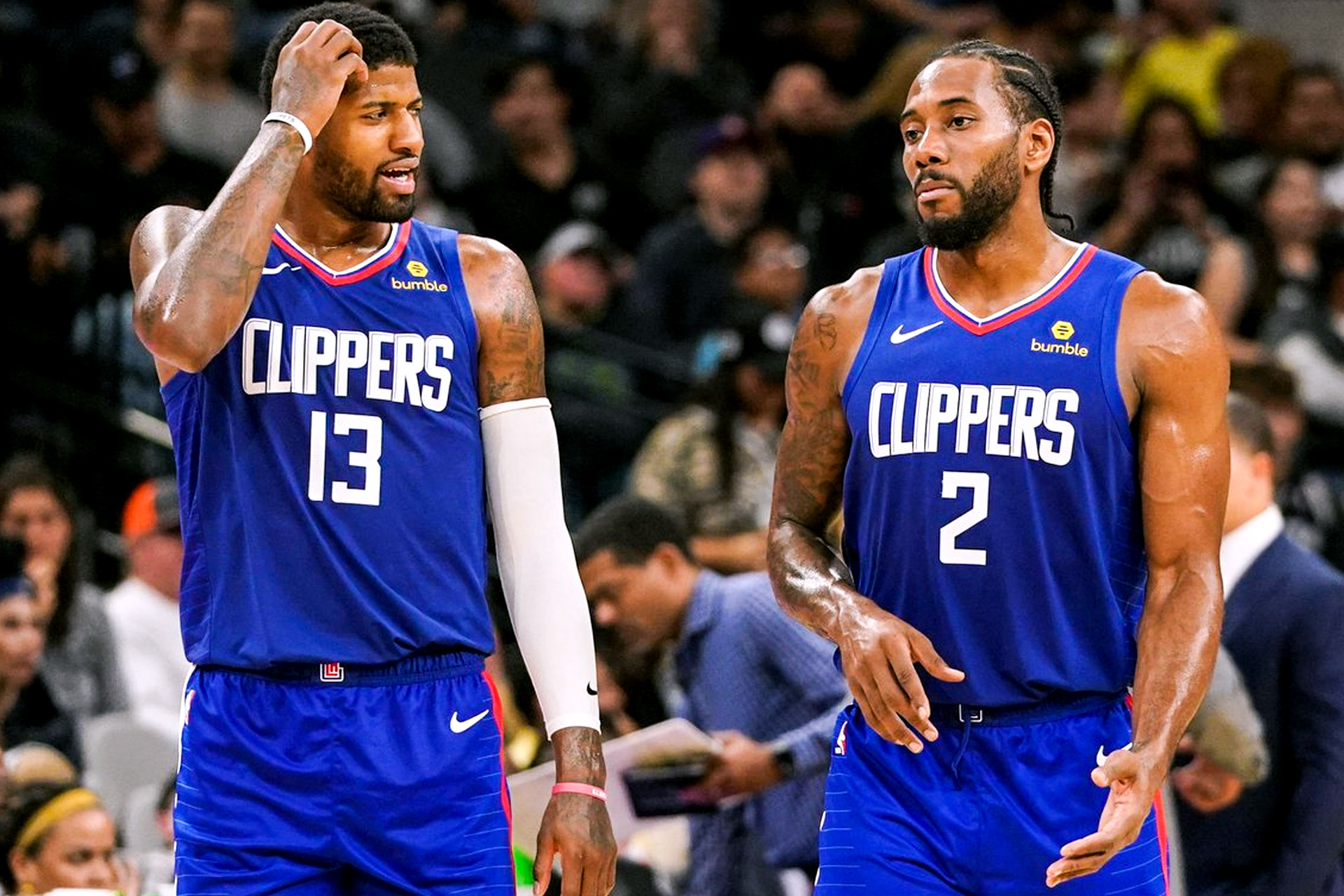 传闻四起 传闻四起