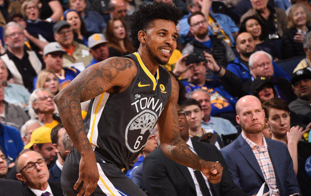 队内监测显 队内监测显